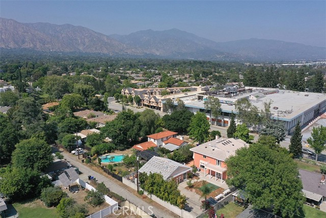 801 S Michillinda Avenue, Pasadena CA: https://media.crmls.org/medias/2c0e197b-9db3-4149-9478-722fbe389d0a.jpg