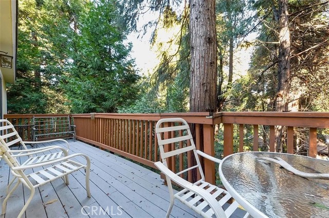 Detail Gallery Image 9 of 57 For 743 Woodland Rd, Crestline,  CA 92325 - 3 Beds | 2/1 Baths