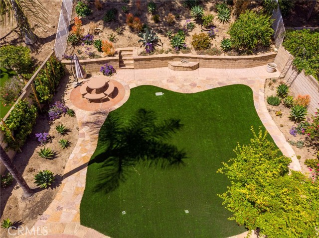 15535 Mallory Court, Moorpark CA: https://media.crmls.org/medias/2c0fd4ab-40b0-453a-b8f7-e1cabfe76dd2.jpg