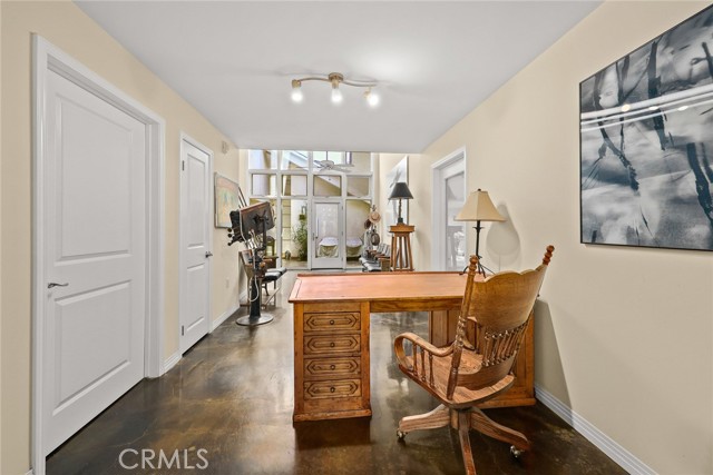 Detail Gallery Image 9 of 42 For 125 N Raymond Ave #413,  Pasadena,  CA 91103 - 3 Beds | 2/1 Baths