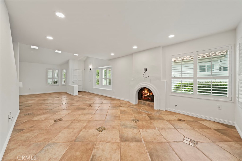 4664 Cordoba Way - photo 15