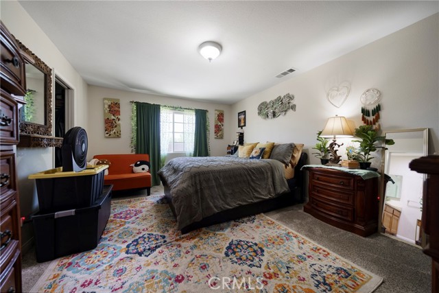 1281 Leslie Drive, Hemet CA: https://media.crmls.org/medias/2c11359e-bcf3-4152-bb6a-71363bceacef.jpg