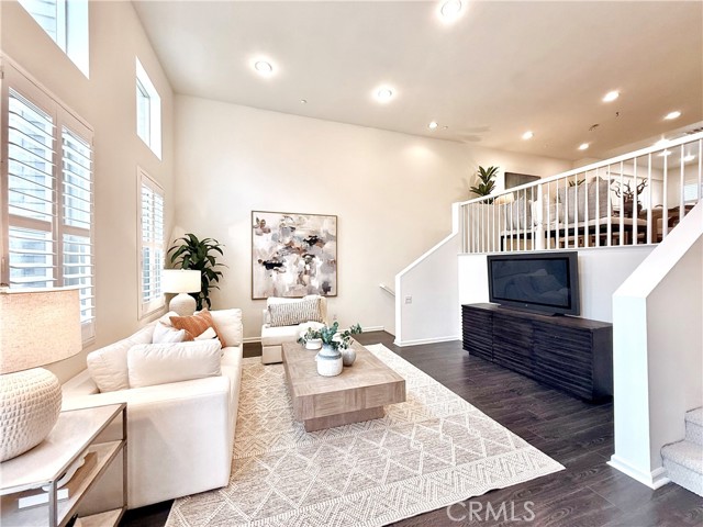 Detail Gallery Image 18 of 42 For 5547 Strand #103,  Hawthorne,  CA 90250 - 2 Beds | 3 Baths