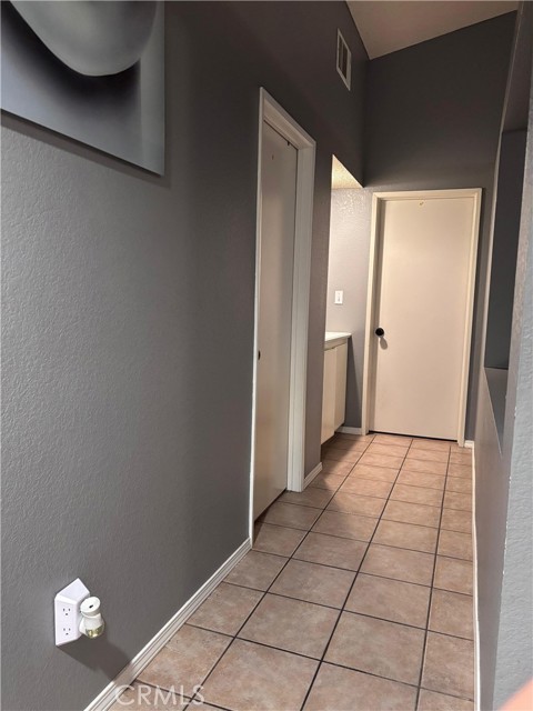 Detail Gallery Image 14 of 38 For 560 Coudures Way, Perris,  CA 92571 - 3 Beds | 2 Baths