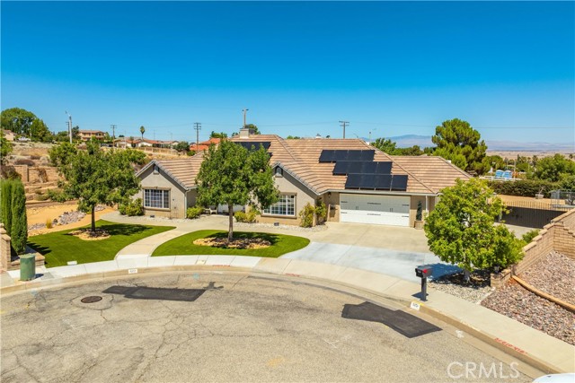 Detail Gallery Image 3 of 48 For 6151 Hickory St, Palmdale,  CA 93551 - 4 Beds | 2 Baths