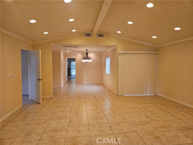 Detail Gallery Image 9 of 27 For 18310 Karen Dr, Tarzana,  CA 91356 - 4 Beds | 5 Baths
