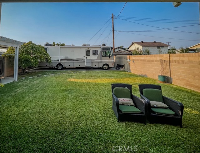 Detail Gallery Image 4 of 18 For 9461 Calla Cir, Fountain Valley,  CA 92708 - 3 Beds | 2 Baths