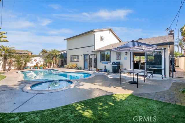 Detail Gallery Image 46 of 58 For 20761 Catamaran, Huntington Beach,  CA 92646 - 4 Beds | 4/1 Baths