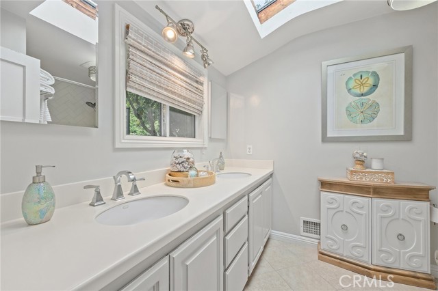 Detail Gallery Image 38 of 75 For 14974 Los Lotes Ave, Whittier,  CA 90605 - 6 Beds | 4 Baths