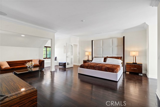 13320 Mulholland Drive, Beverly Hills CA: https://media.crmls.org/medias/2c161ed9-f5a2-4876-a11c-b0466265d171.jpg
