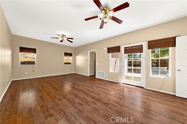 Image 18 of 54 For 22678 Weatherly Court