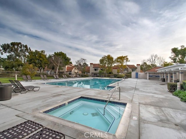 Detail Gallery Image 20 of 22 For 115 Stanford Ct #50,  Irvine,  CA 92612 - 2 Beds | 1/1 Baths