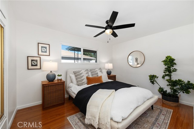 5536 Linden Avenue, Long Beach CA: https://media.crmls.org/medias/2c196ecd-7b07-4ebb-a931-cf40e490140b.jpg