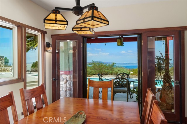 21475 Ridgedale Drive, Lake Mathews CA: https://media.crmls.org/medias/2c19a5ba-fa61-446f-8150-802582424e7b.jpg