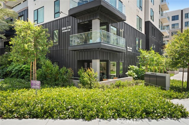 3100 Rivington, Irvine CA: https://media.crmls.org/medias/2c1a2a5a-8bfd-4fb6-883e-53761ff7bc8e.jpg