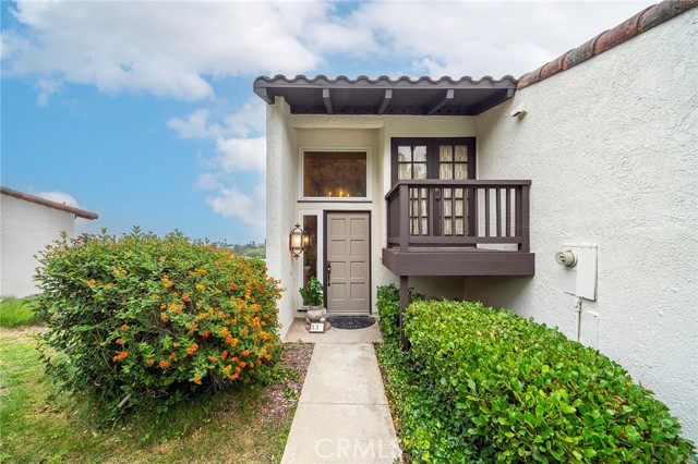 33 Oaktree Lane, Rolling Hills Estates, California 90274, 2 Bedrooms Bedrooms, ,3 BathroomsBathrooms,Residential,Sold,Oaktree,OC22217896