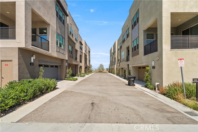 1698 Hollyleaf, Montebello CA: https://media.crmls.org/medias/2c1a4ed5-2620-466f-8348-3ab9a734369e.jpg