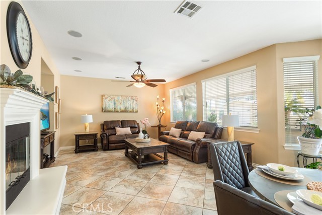 Detail Gallery Image 20 of 57 For 42550 Port Ln, Murrieta,  CA 92562 - 6 Beds | 4/1 Baths
