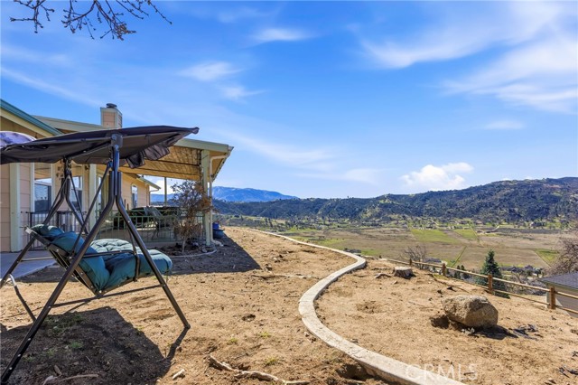 Detail Gallery Image 32 of 45 For 27100 Barkes Way, Tehachapi,  CA 93561 - 3 Beds | 2/1 Baths