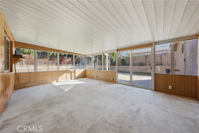 Detail Gallery Image 4 of 42 For 100 Amber Ct, Redlands,  CA 92374 - 3 Beds | 2 Baths