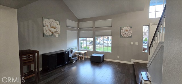 Detail Gallery Image 5 of 15 For 12909 Fontainebleau Dr, Moreno Valley,  CA 92555 - 3 Beds | 2/1 Baths