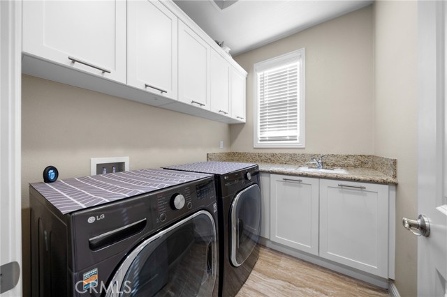 Detail Gallery Image 32 of 40 For 19 Hollyhock, Lake Forest,  CA 92630 - 5 Beds | 5/1 Baths