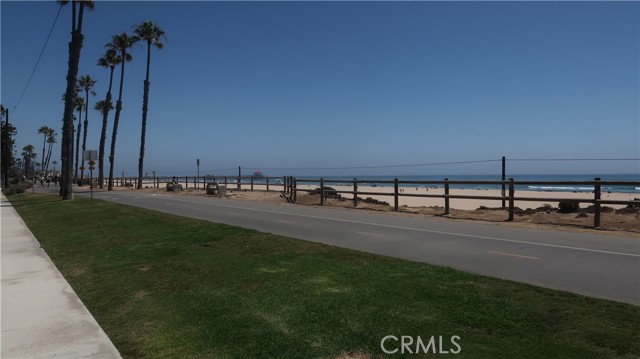 Detail Gallery Image 49 of 50 For 322 12th St, Huntington Beach,  CA 92648 - 3 Beds | 2/1 Baths