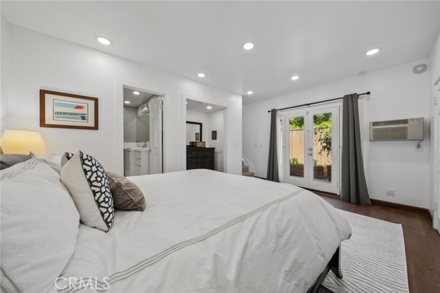 Detail Gallery Image 33 of 47 For 9854 Portola Dr, Beverly Hills,  CA 90210 - 3 Beds | 2 Baths