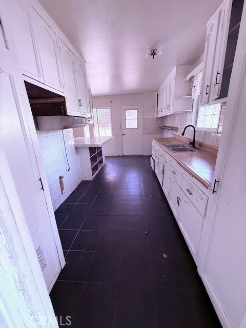 3187 Ruthann Dr,, Jurupa Valley CA: https://media.crmls.org/medias/2c1f5c53-f537-4ac9-bb67-a9c91e50e6c8.jpg