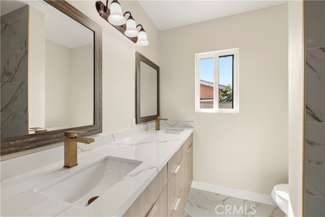 Detail Gallery Image 12 of 31 For 8028 Coldwater Canyon Ave, North Hollywood,  CA 91605 - 3 Beds | 2 Baths