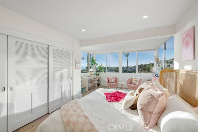 Detail Gallery Image 13 of 53 For 274 Grandview, Laguna Beach,  CA 92651 - 7 Beds | 7 Baths