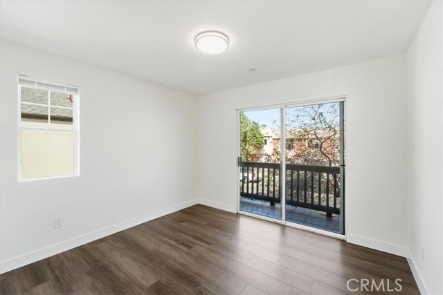 Detail Gallery Image 15 of 33 For 15150 Rayen St, North Hills,  CA 91343 - 3 Beds | 3 Baths