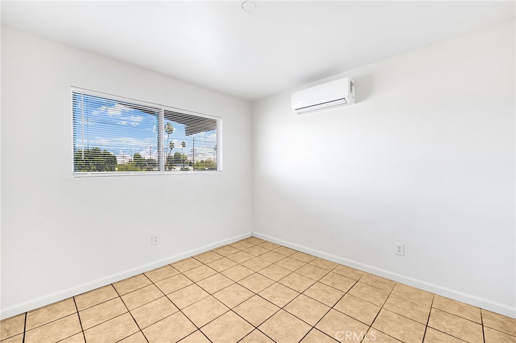 MLS #IV25253620 image #27