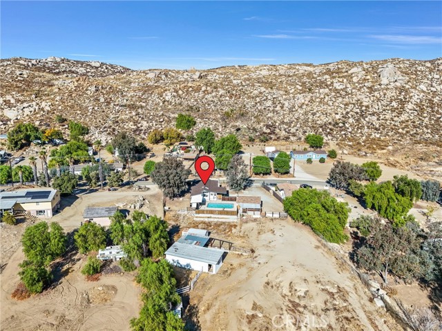 Detail Gallery Image 5 of 49 For 41209 Gibbel Rd, Hemet,  CA 92544 - 3 Beds | 2/1 Baths