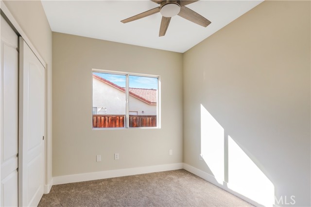 Detail Gallery Image 10 of 27 For 242 Spinnaker, San Jacinto,  CA 92583 - 4 Beds | 3 Baths