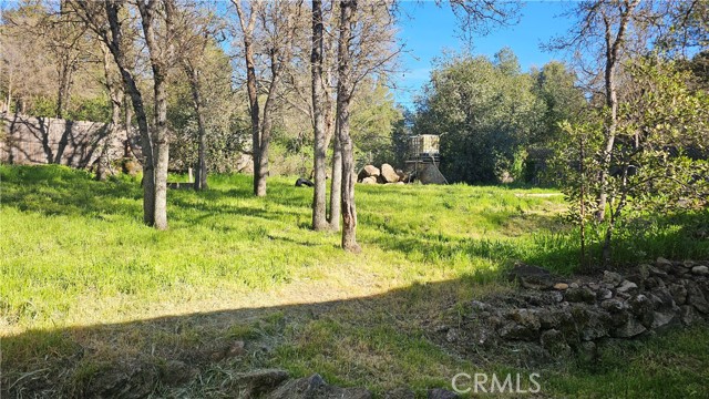 Detail Gallery Image 18 of 30 For 15560 20th Ave, Clearlake,  CA 95422 - 3 Beds | 2 Baths