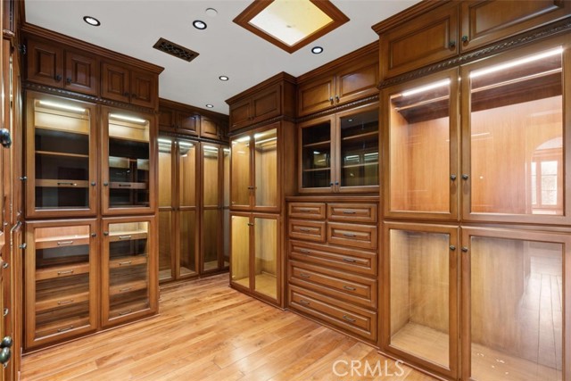 97 Canyon Creek, Irvine CA: https://media.crmls.org/medias/2c2530ed-5f2a-421a-8b19-7787762d8f94.jpg