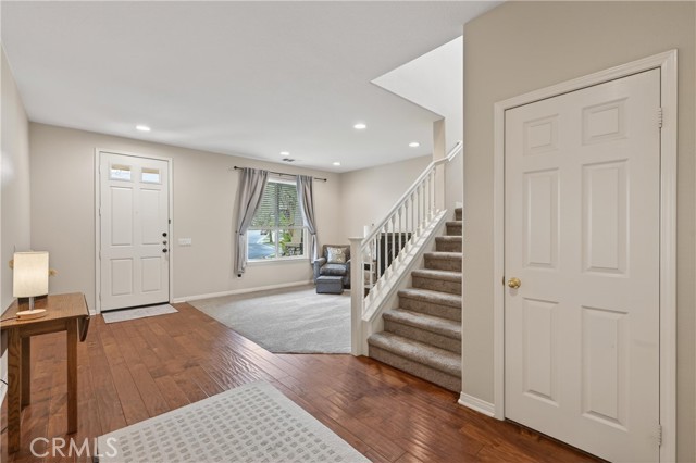 Detail Gallery Image 7 of 48 For 10798 Rosemary, Corona,  CA 92883 - 4 Beds | 3/1 Baths