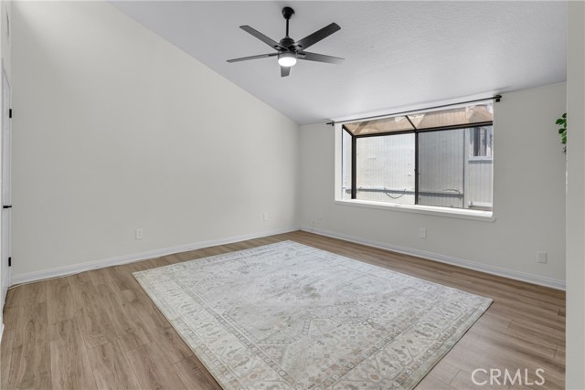 662 Sycamore Avenue, Claremont CA: https://media.crmls.org/medias/2c26b0ad-a0e6-4a9a-bdd1-ecbc9dde32ad.jpg