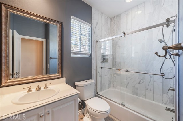 6535 Park Royal Circle, Huntington Beach CA: https://media.crmls.org/medias/2c26c2e6-e76d-4fe8-8755-0f663bcd9c52.jpg