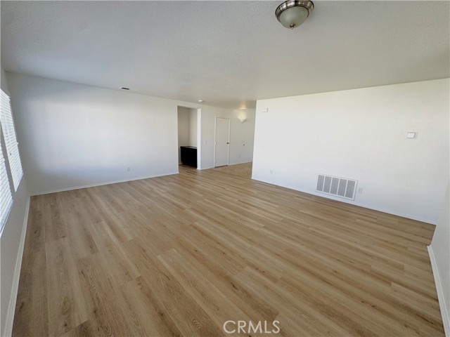 Detail Gallery Image 6 of 28 For 22866 Charles St, Wildomar,  CA 92595 - 4 Beds | 3 Baths