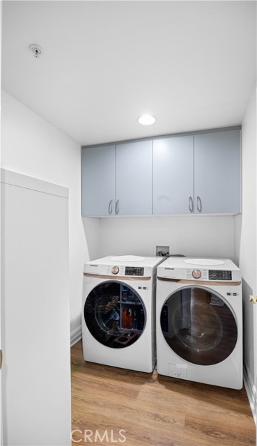 Detail Gallery Image 17 of 19 For 565 E San Jose Ave #204,  Burbank,  CA 91501 - 2 Beds | 3 Baths