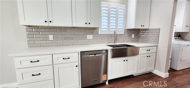 Detail Gallery Image 8 of 21 For 17020 Purche Ave, Torrance,  CA 90504 - 3 Beds | 2 Baths