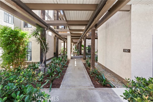 Detail Gallery Image 29 of 30 For 5226 Marina Pacifica Dr, Long Beach,  CA 90803 - 1 Beds | 1/1 Baths