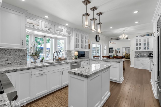 1656 Dunkirk Lane, Riverside CA: https://media.crmls.org/medias/2c29125f-3f21-486d-afa0-696de5076619.jpg