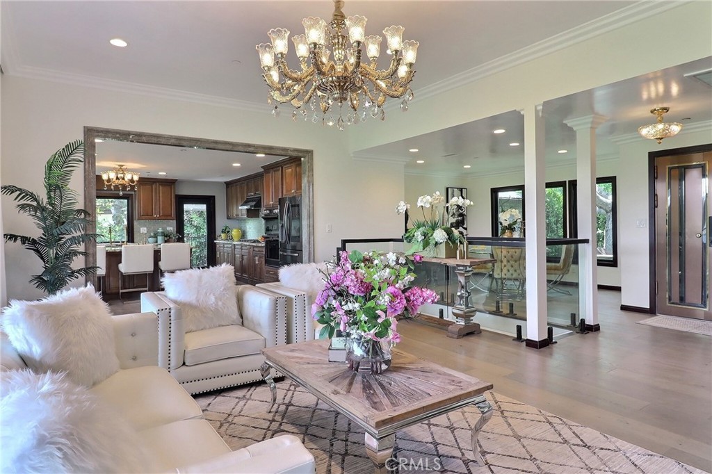 MLS #WS25153368 img 9