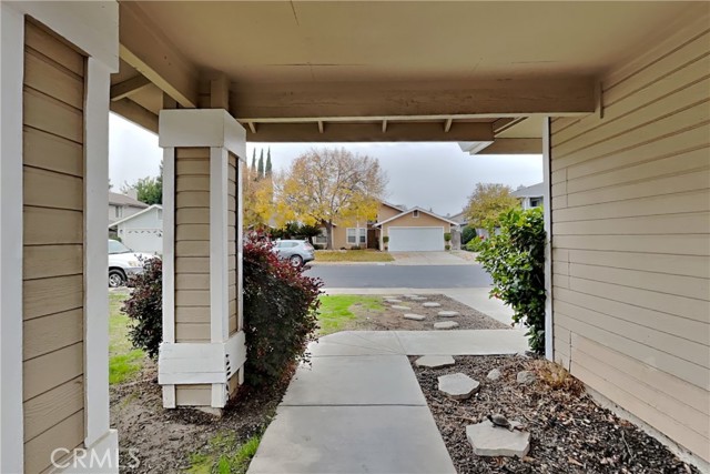 Detail Gallery Image 4 of 75 For 1947 Shadow Park Dr., Turlock,  CA 95380 - 3 Beds | 2 Baths