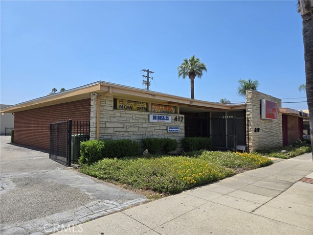 Image 3 of 23 For 418 San Fernando Mission Boulevard