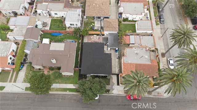 Detail Gallery Image 7 of 42 For 2010 Golden, Long Beach,  CA 90806 - 3 Beds | 2 Baths