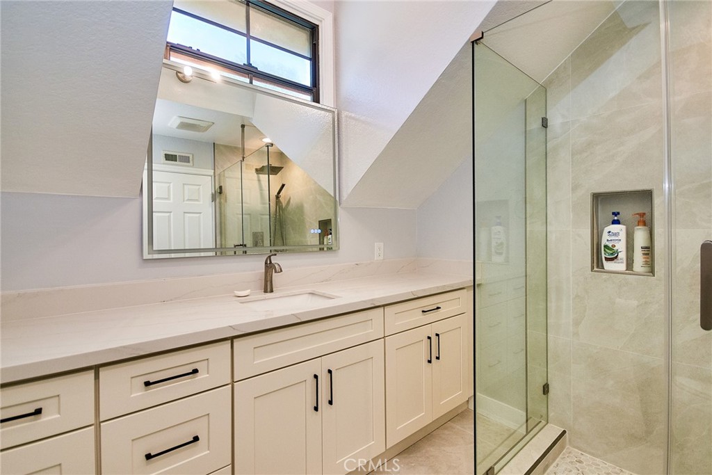 2c2a28ae 8879 4a70 813d 72ea0b2d1cba